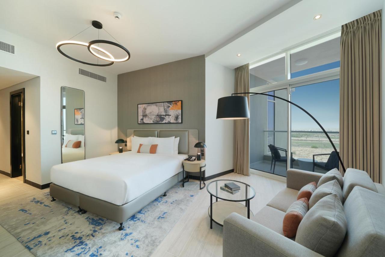 Damac Hills 2 Hotel, An Edge By Rotana Hotel 迪拜 外观 照片